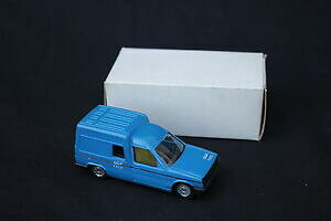 �y���������z�z�r�[�@�͌^�ԁ@�ԁ@���[�V���O�J�[ ���m�[�G�N�X�v���X�V���[�Yrare solido 143 renault express gdf serie limite 0588 cadeau dentreprise p595