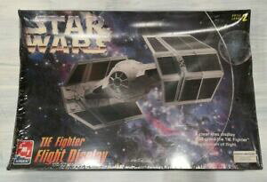 yzzr[@͌^ԁ@ԁ@[VOJ[ X^[EH[Y^CtCgamt ertl 8275 star wars tie fighter flight display