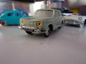 �y���������z�z�r�[�@�͌^�ԁ@�ԁ@���[�V���O�J�[ �r���e�[�W���f�������m�[�t�����Xvintage norev model 68 renault r8 made in france 143