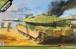 yzzr[@͌^ԁ@ԁ@[VOJ[ ^NvX`bNfAJf~[Lbgmerkava mkiv lic tank 135 plastic model kit academy