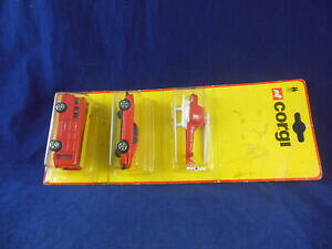 yzzr[@͌^ԁ@ԁ@[VOJ[ R[M[wRv^[WK[corgi juniors set de 3 helicopteres, jaguar xjs amp; fire engine en rouge 1982
