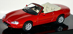 yzzr[@͌^ԁ@ԁ@[VOJ[ WK[[hX^[^Cv×bhbhjaguar xk8 roadster 19962005 type x100 rouge rouge 143 autoart