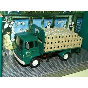 yzzr[@͌^ԁ@ԁ@[VOJ[ m[gbNLAyGrenault camion perrier transporteur de bouteilles norev 143