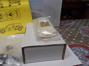 �y���������z�z�r�[�@�͌^�ԁ@�ԁ@���[�V���O�J�[ �L�b�g���m�[�N���I�}�L�V�L�b�g�C�^���Ar43 kit sc143 renault clio maxi kit 95 campionato italiano