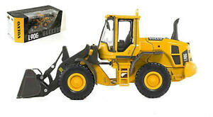 �y���������z�z�r�[�@�͌^�ԁ@�ԁ@���[�V���O�J�[ �{���{���[�_�[���f��volvo loader l90g 150 model 300023 motorart