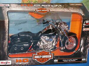yzzr[@͌^ԁ@ԁ@[VOJ[ n[[_rbh\[hLONVbNq[g112 maisto harley davidson 2013 flhrc road king classic moto