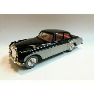yzzr[@͌^ԁ@ԁ@[VOJ[ R[M[xg[R`l^X|[cZ_XP[corgi toys 224 bentley continental sport saloon echelle 143 196166
