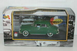 yzzr[@͌^ԁ@ԁ@[VOJ[ mX^WAXP[O[nostalgie 143 scale n0 24 simca aronde 1954 green