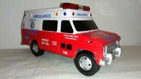 【送料無料】ホビー　模型車　車　レーシングカー ライトfunrise toy ambulance 1994working lights amp; sirenrescue 18