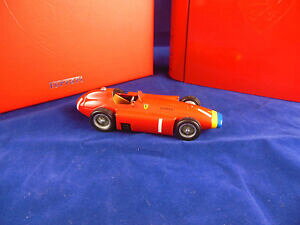 �y���������z�z�r�[�@�͌^�ԁ@�ԁ@���[�V���O�J�[ �X�P�[���t�F���[��tres rare hotwheels mattel sf0156 ferrari d60 1956 j m fangio echelle 143