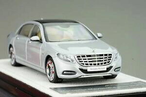 �y���������z�z�r�[�@�͌^�ԁ@�ԁ@���[�V���O�J�[ ���f�����A���^�C���V���o�[�v���[���gcar model almost real mercedesmaybach 143 silver small gift