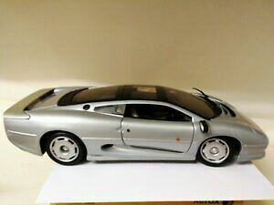 yzzr[@͌^ԁ@ԁ@[VOJ[ WK[maisto 112 jaguar xc 220