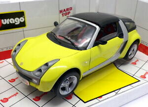 yzzr[@͌^ԁ@ԁ@[VOJ[ XP[J[fX}[gburago echelle 118 voiture modele 34099smart roadsterjaune