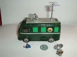 yzzr[@͌^ԁ@ԁ@[VOJ[ dinky toys karrier british broadcasting corporation repeinte look good photos c