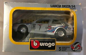 �y���������z�z�r�[�@�͌^�ԁ@�ԁ@���[�V���O�J�[ �����`�A�f���^���[�X�J�[�X�P�[�����f���z���C�gburago echelle 124 voiture modele 2518 llancia delta s4 voiture de courseblanc