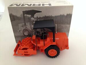 �y���������z�z�r�[�@�͌^�ԁ@�ԁ@���[�V���O�J�[ �R���p�N�^�[nzg haamm 2210 ssd auto propulse vibratoire compacteur