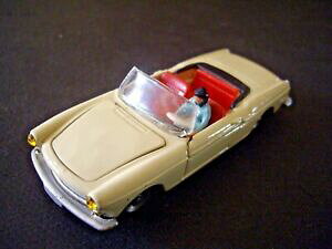 yzzr[@͌^ԁ@ԁ@[VOJ[ vW[JuIdinky toys ref 528 peugeot 404 cabriolet pininfarina repeinte