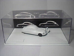 �y���������z�z�r�[�@�͌^�ԁ@�ԁ@���[�V���O�J�[ �V�g���G��citroen ds prototype bertoni 1952 vroom a assembler non peint 143