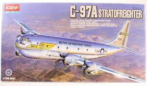 yzzr[@͌^ԁ@ԁ@[VOJ[ fLbgnouvelle annonceacademy 172 c97a stratofreighter usaf model kit