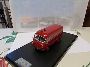 yzzr[@͌^ԁ@ԁ@[VOJ[ ZGfCcp43 om leoncino 1 serie furgone dei vigili del fuco