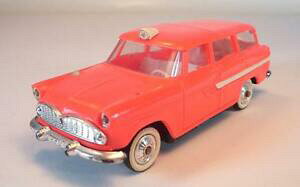 yzzr[@͌^ԁ@ԁ@[VOJ[ vX`bNnorev 143 plastique simca marly ambulance leuchtorange 5031