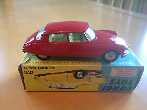 yzzr[@͌^ԁ@ԁ@[VOJ[ VgGdinky 210 s citroen ds en tres bon etat