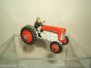 yzzr[@͌^ԁ@ԁ@[VOJ[ R[M[fg^[hCocorgi toys model 50 masseyferguson 65 tracteur amp; driver