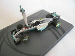 yzzr[@͌^ԁ@ԁ@[VOJ[ ZfXjRYxOAu_rXp[N2016 mercedes w07 nico rosberg abu dhabi par spark