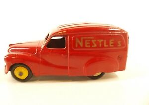 【送料無料】ホビー 模型車 車 レーシングカー オースティンヴァンネスレdinky toys gb 471 austin van nestles peu frequent