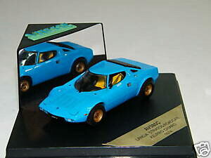 yzzr[@͌^ԁ@ԁ@[VOJ[ `Avitesse lancia stratos roadcar bleu azur 1974