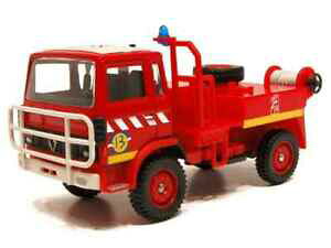 yzzr[@͌^ԁ@ԁ@[VOJ[ m[gtBbNCghrbgsolido renault feux de foret 155