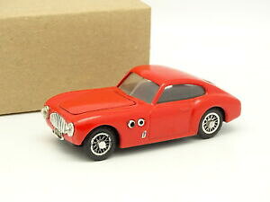 yzzr[@͌^ԁ@ԁ@[VOJ[ dugu sb 143 cisitalia n202