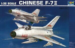 yzzr[@͌^ԁ@ԁ@[VOJ[ t@C^[vX`bNfgyb^[Lbgchinese f7 ii fighter 132 plastic model kit trumpeter