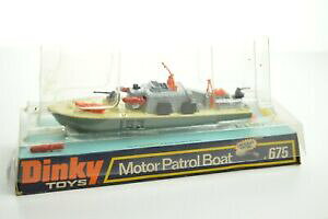 yzzr[@͌^ԁ@ԁ@[VOJ[ [^[dinky 675 motor patrol boat