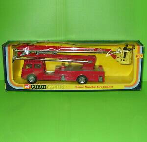 【送料無料】ホビー 模型車 車 レーシングカー コーギーベッドフォードサイモンシュノーケルエンジンcorgi1127 bedford simon snorkel fire engineboxed