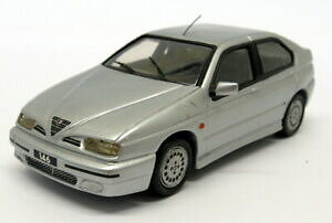 yzzr[@͌^ԁ@ԁ@[VOJ[ XP[At@IcCXp[Nalezan 143 echelle resinear6 alfa romeo 146 18 l twin spark 16 v argent 1999