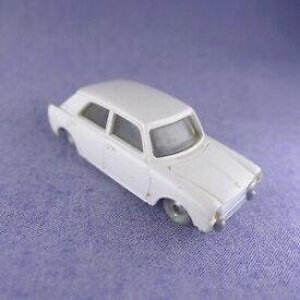 【送料無料】ホビー　模型車　車　レーシングカー レゴモリスミニチュアホワイトvoiture lego morris 1100 blanche miniature 187