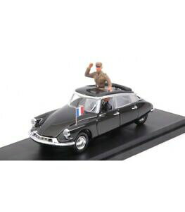 �y���������z�z�r�[�@�͌^�ԁ@�ԁ@���[�V���O�J�[ �V�g���G���V�������h�S�[��citroen ds 19 de gaulle 1960 wfigure 143