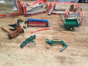 yzzr[@͌^ԁ@ԁ@[VOJ[ re[Wt@[g[[IWi{bNXvintage britains farm toys remorque et met en ?uvre avec boite dorigines