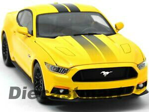 【送料無料】ホビー 模型車 車 レーシングカー フォードムスタングモデル2016 ford mustang gt 50 jaune limite 1002pc 118 modele voiture par autoworld