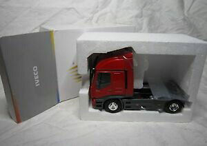 yzzr[@͌^ԁ@ԁ@[VOJ[ dv7068 eligor 143 iveco stralis 2002 rouge ref 112656