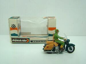 yzzr[@͌^ԁ@ԁ@[VOJ[ C_[[^TCN{[britains ltd 9682 us dispatch rider motor cycle 132 boite ancien