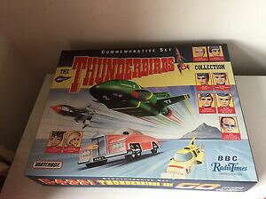 yzzr[@͌^ԁ@ԁ@[VOJ[ }b`WIthunderbirds matchbox vehicule commemorative set radio times