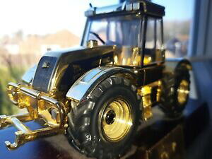 �y���������z�z�r�[�@�͌^�ԁ@�ԁ@���[�V���O�J�[ ���f��jcb fastrac modele