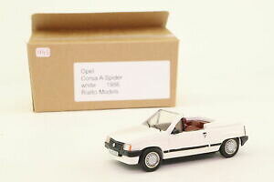 yzzr[@͌^ԁ@ԁ@[VOJ[ AgIyRTJuII[vrialto; 1986 opel corsa a cabrio; open; blanc; fait main, excellent boxed