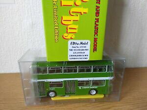 yzzr[@͌^ԁ@ԁ@[VOJ[ hoXbritbus an302 london country bus