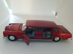 yzzr[@͌^ԁ@ԁ@[VOJ[ re[WZfXxcvintage dinky toys * no 128 * mercedes benz 600 avec chauffeur et passagers *