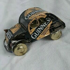 yzzr[@͌^ԁ@ԁ@[VOJ[ ^A[gJ[metal art voiture, made out of recycled cans
