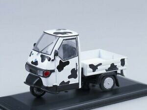 yzzr[@͌^ԁ@ԁ@[VOJ[ p[XeAOAVFbg132 maquette 50 mucca , 2006 ape par hachette