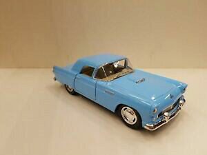 【送料無料】ホビー 模型車 車 レーシングカー フォードサンダーバードモデルスケール1955 ford thunderbird bleu ciel kinsmart voiture jouet modele 136 scale metal